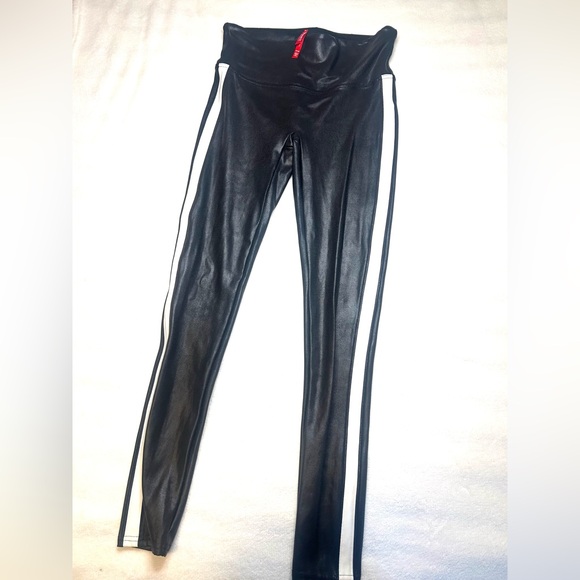 SPANX Faux Leather Black Leggings with White Stripe Women’s Medium - Picture 4 of 7